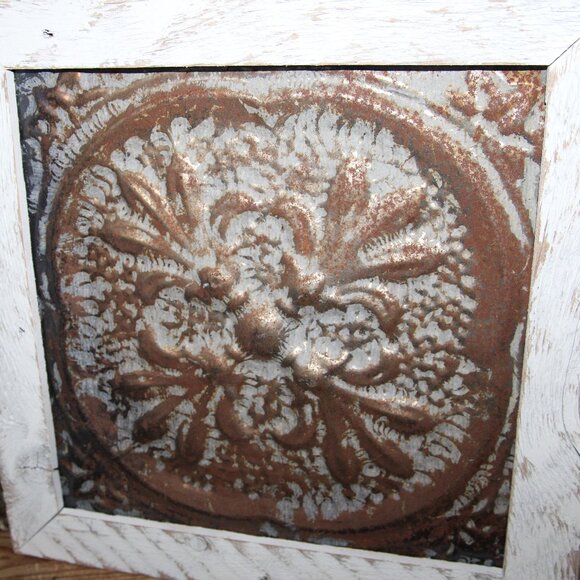 Ornate Vintage Rustic Metal Tile & Reclaimed Wood Medallion Wall Decor Plaque - Picture 4 of 6